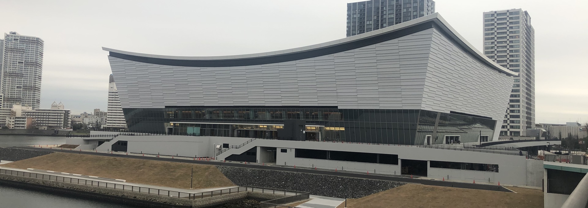 熱絶縁工事パイプ